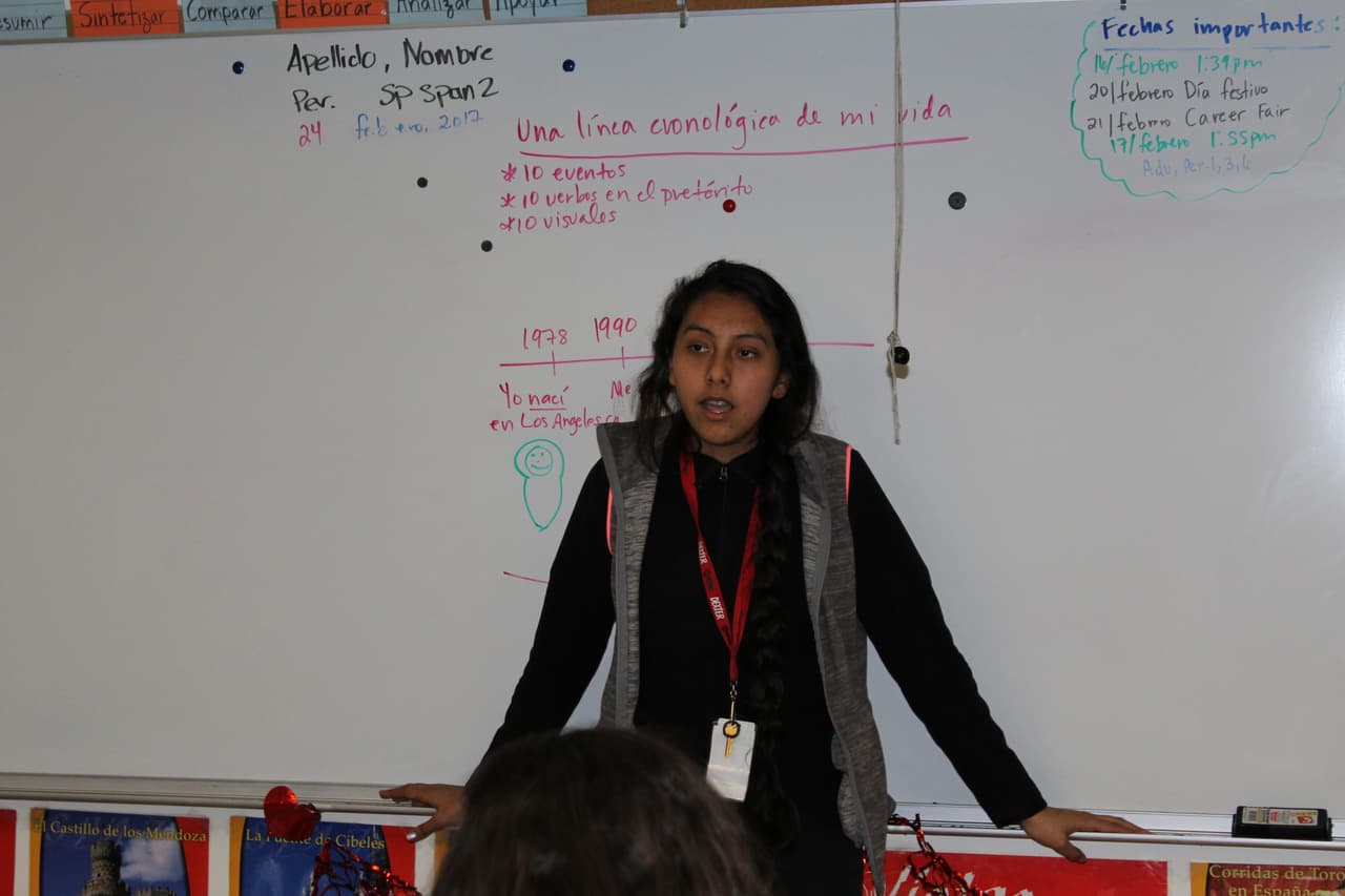 Eden es hija de padres inmigrantes y atribuye su dedicación y sus éxitos a su mamá y papá.