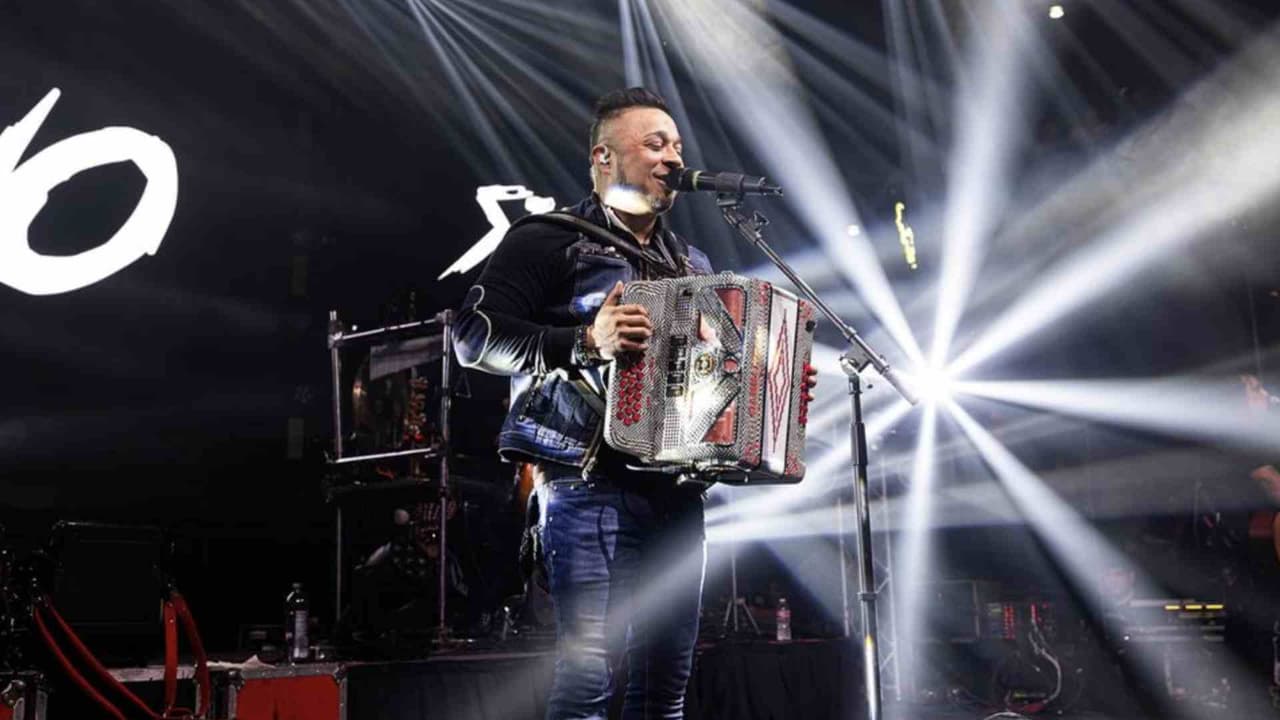 Denuncia Grupo Siggno que ladrones les roban camión con equipo de luz y sonido