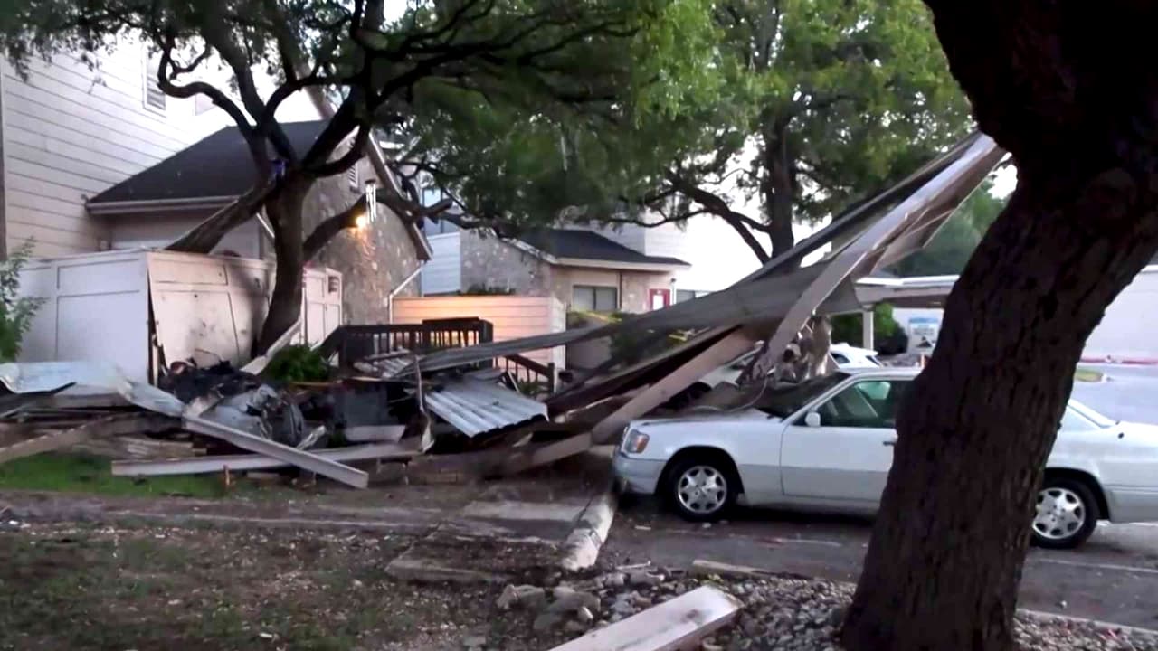 Accidente a alta velocidad deja un muerto de madrugada en San Antonio