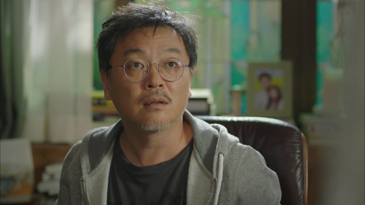 Kim Eui-sung interpreta a Han Sang-hoon en W: Dos Mundos.