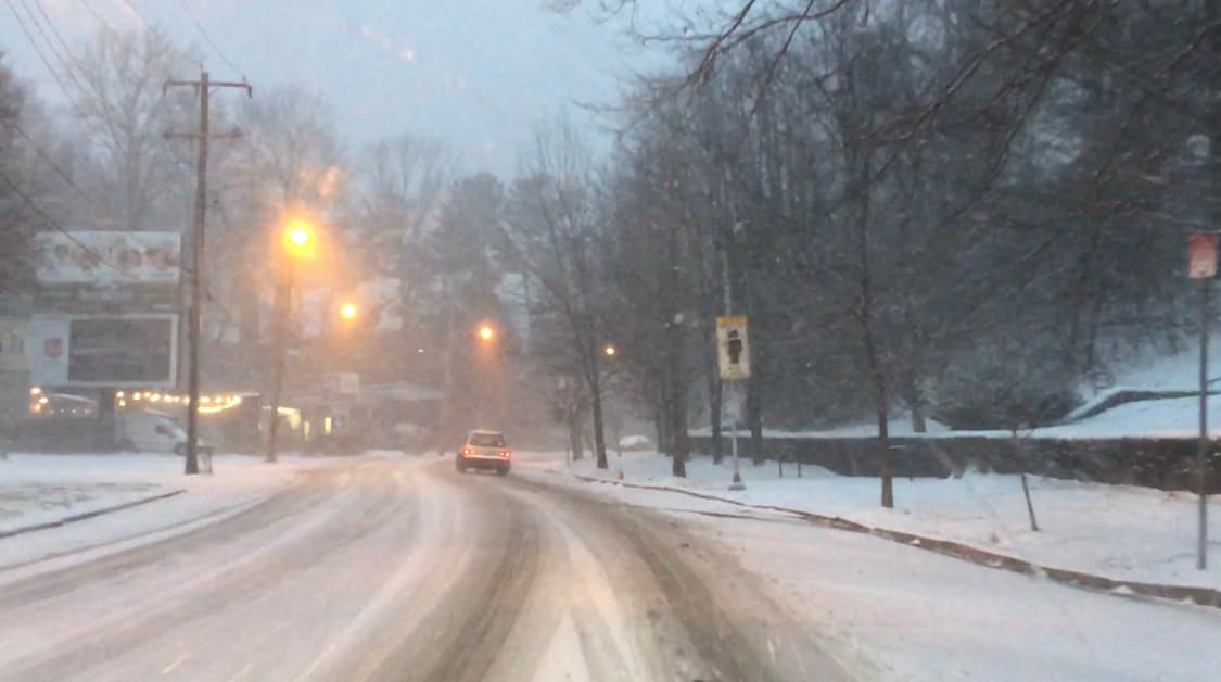 PennDot emitió un aviso de restricciones en las carreteras.
