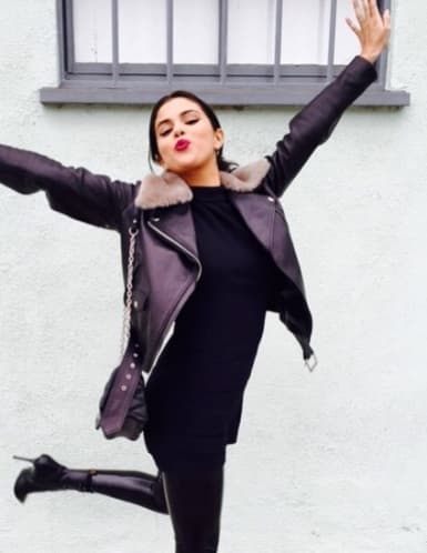 "Mi mayor extravagancia ha sido unos zapatos de Dolce & Gabbana. Recuerdo que cuando era más joven estaba obsesionada con esa marca".