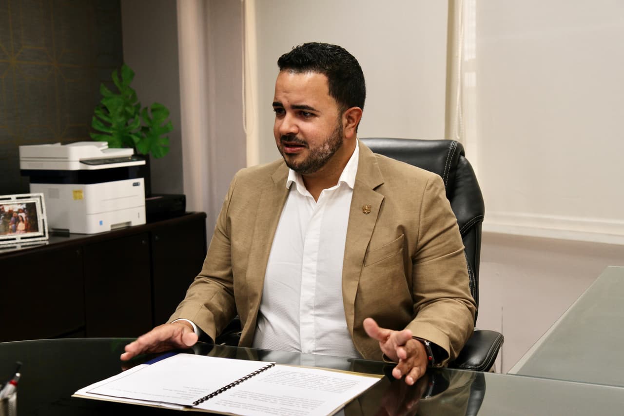 Centro Unido de Detallistas cataloga como "abuso" el aumento al costo del servicio eléctrico   