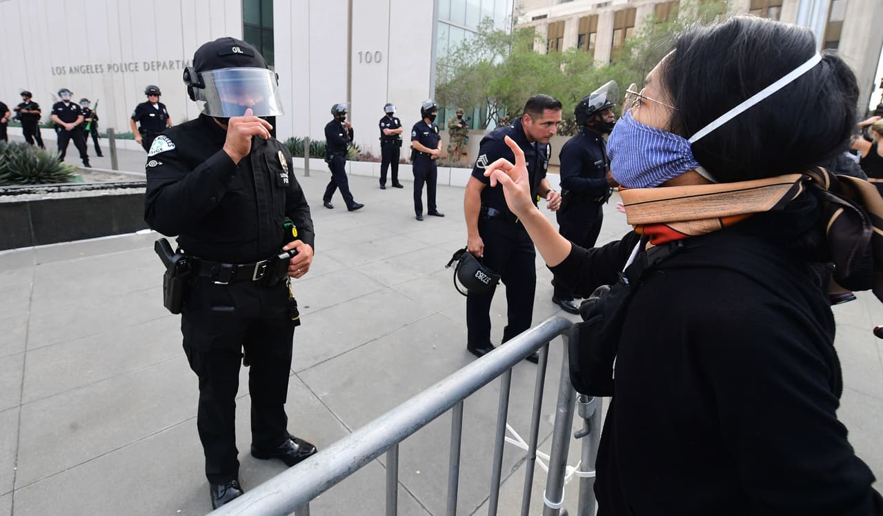 Estos cambios pueden representar eliminación de puestos de trabajos entre las filas del departamento.