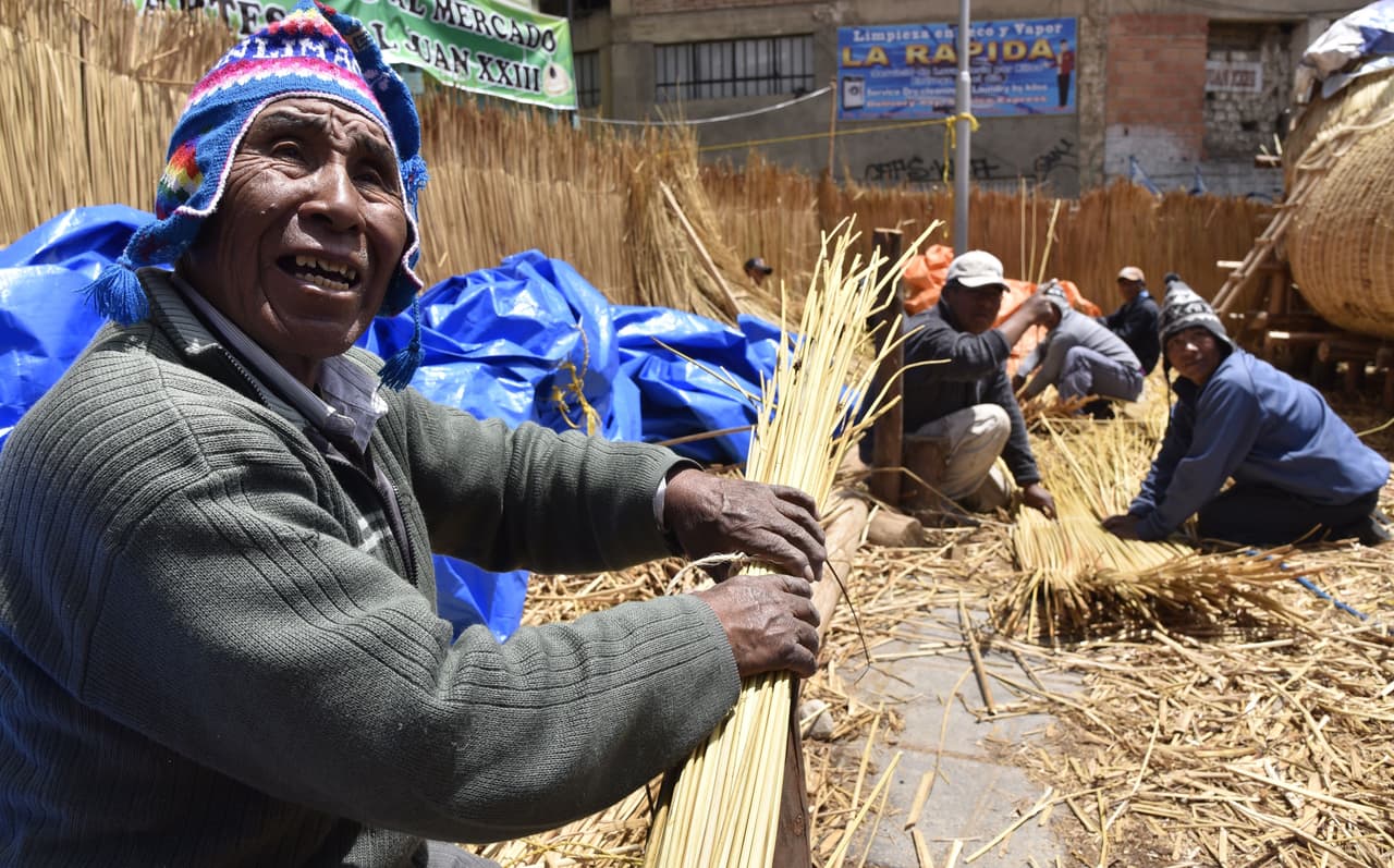 La fabricación de la balsa comenzó en octubre de 2016, en La Paz, Bolivia.