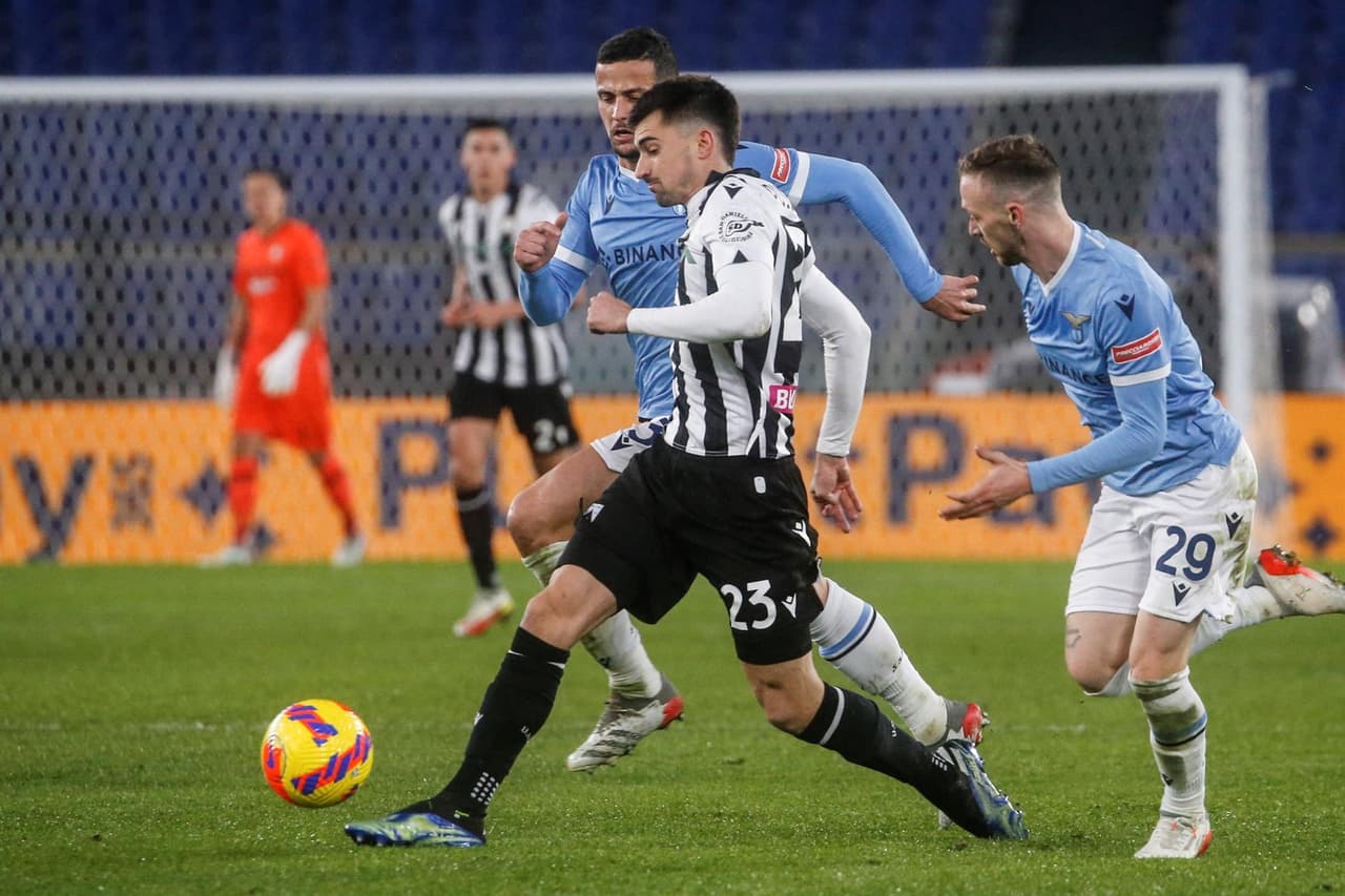 La Lazio, con gol de Ciro Immobile en tiempos extra, derrota al Udinese y consigue su calificación a Cuartos de Final de la Coppa Italia, donde se enfrentarán al Milan.