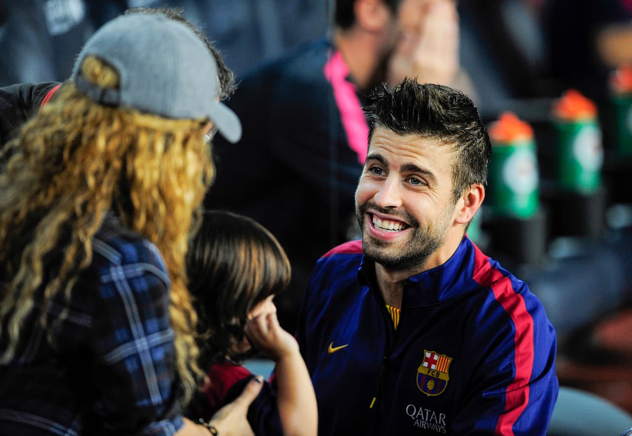 Piqué se derrite con sus hijos. ¡Mira su carita!