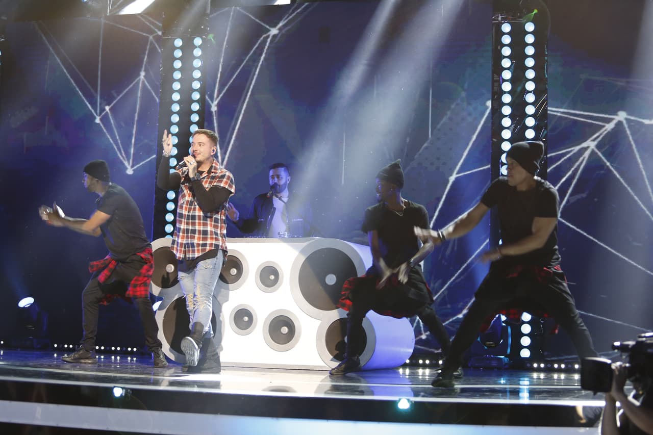 JBalvin cantó su canción 'Ginza'
