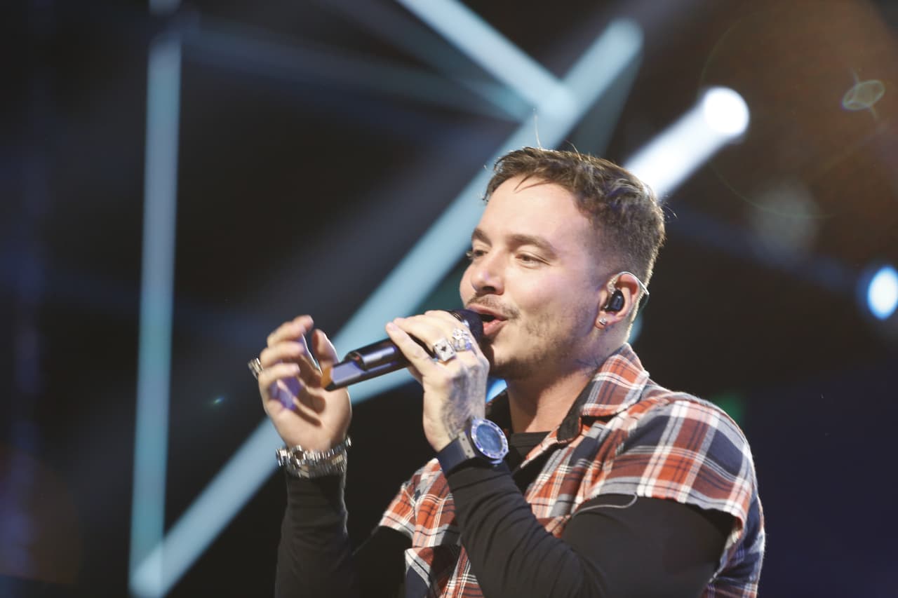 JBalvin cantó su canción 'Ginza'