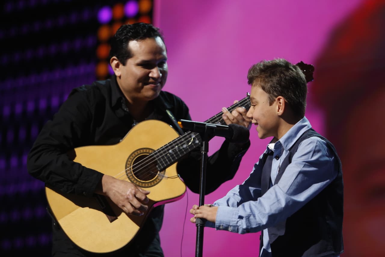 ¡Qué voz! Adrian Martin Vega impresionó a todos, especialmente a Natalia Jiménez