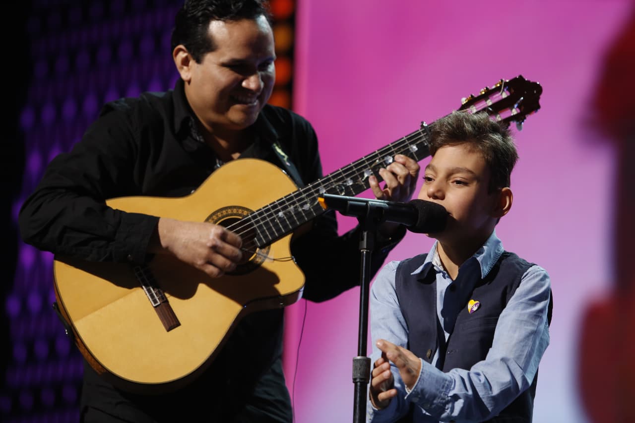 ¡Qué voz! Adrian Martin Vega impresionó a todos, especialmente a Natalia Jiménez