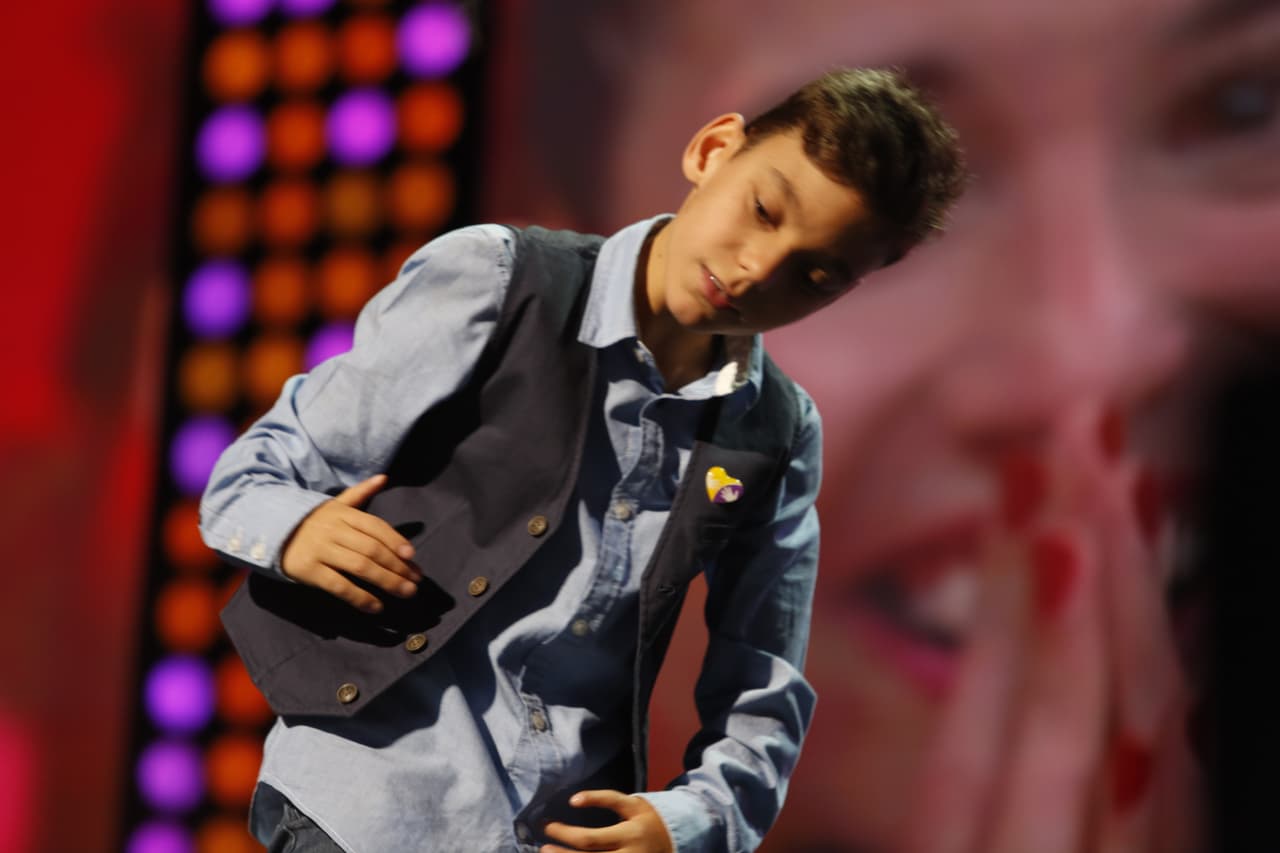 ¡Qué voz! Adrian Martin Vega impresionó a todos, especialmente a Natalia Jiménez