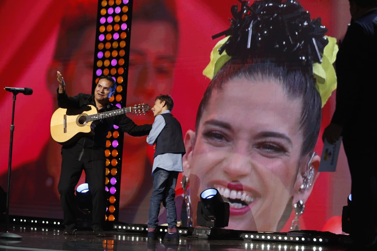 ¡Qué voz! Adrian Martin Vega impresionó a todos, especialmente a Natalia Jiménez