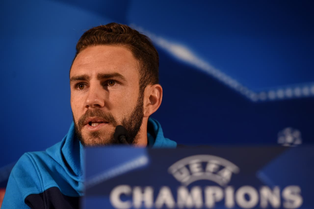 Miguel Layún: "Iremos a Londres a jugarnos el todo por el todo"