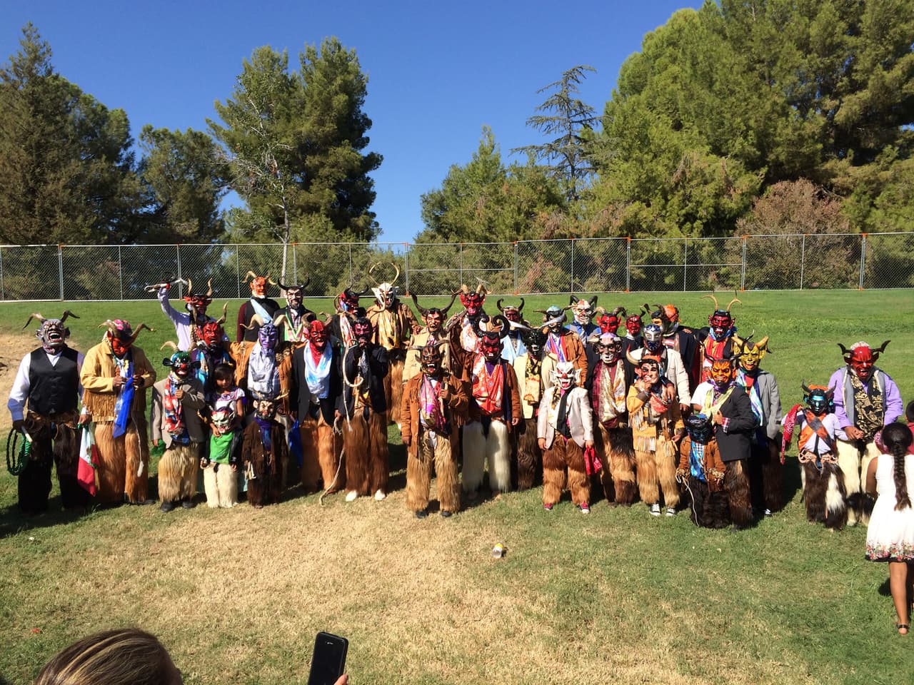 Este año La Guelaguetza ofrecerá
<b> 600 vacunas contra Covid-19</b>, de
<b> Johnson & Johnson, Moderna, Pfizer,</b> incluso las 
<a href="https://www.univision.com/local/fresno-kftv/tercera-dosis-refuerzo-vacuna-contra-coronavirus-pfizer">vacunas de refuerzo de Pfizer</a>. También habrá equipos médicos ofreciendo sus servicios para revisar el colesterol y presión arterial de las personas mayores. 
<br>