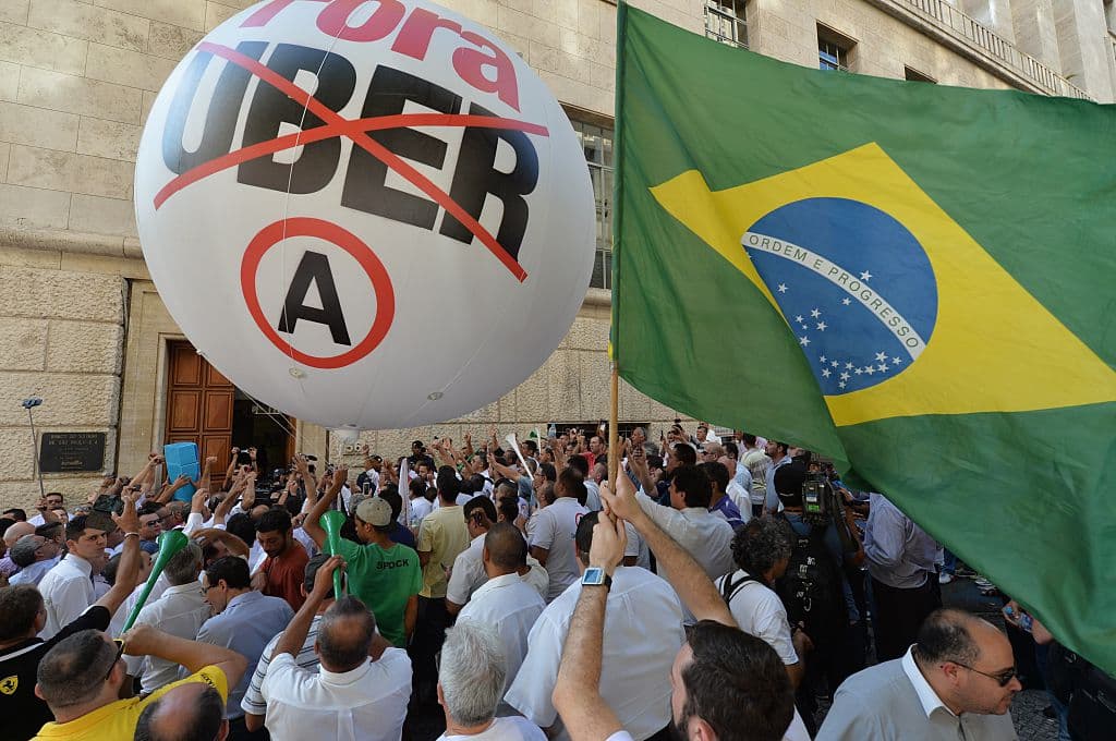 La fórmula brasileña para controlar a Uber: hacerlos pagar por el uso de las calles