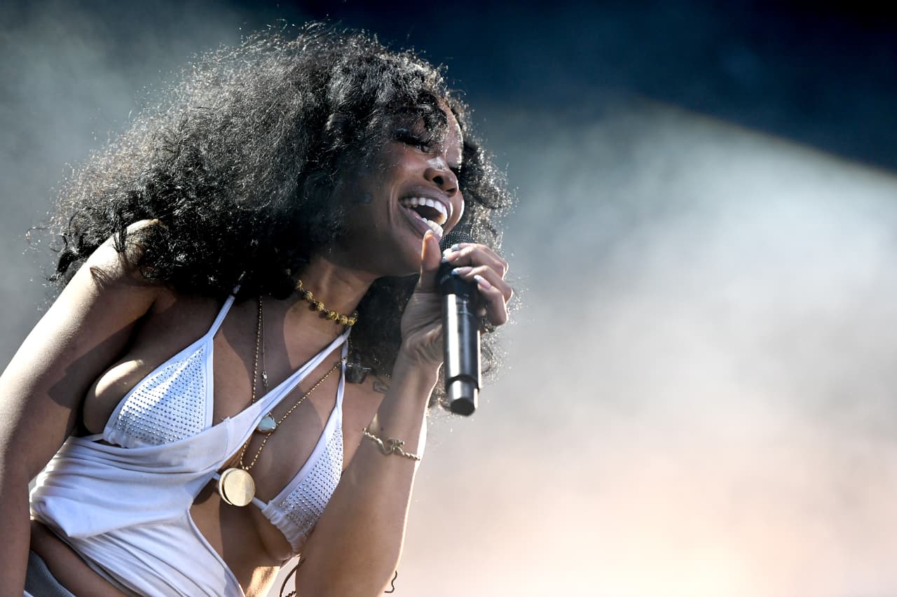 Sephora cierra sus tiendas hoy tras un incidente racista con la cantante SZA