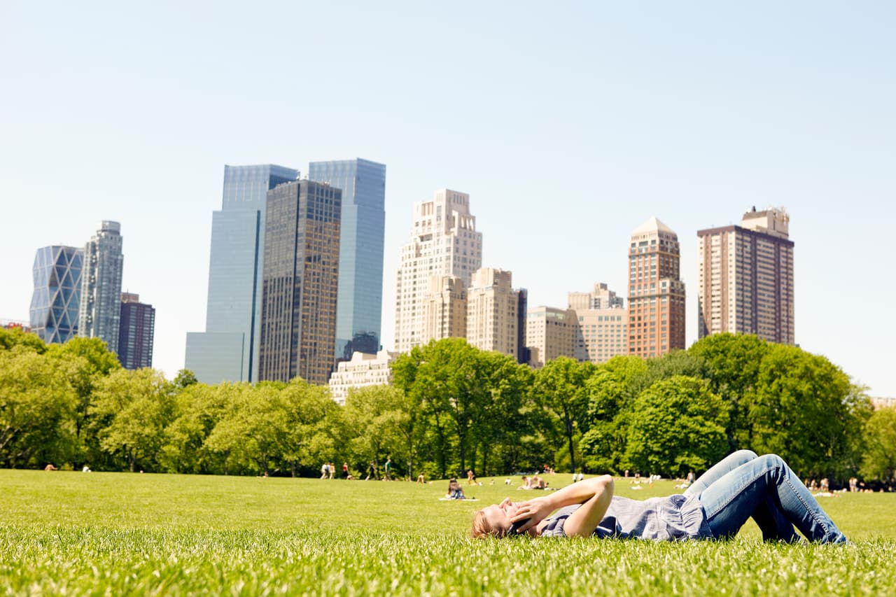 Debido a su exuberante naturaleza, a Central Park se le llama "el pulmón de NYC", pero por sus ofertas de entretenimiento, se ha convertido en su verdadero corazón.
