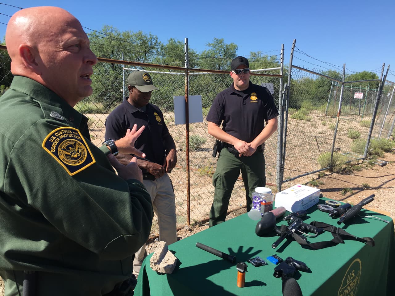 Patrulla Fronteriza en Arizona presenta simulador virtual  para entrenamiento de agentes