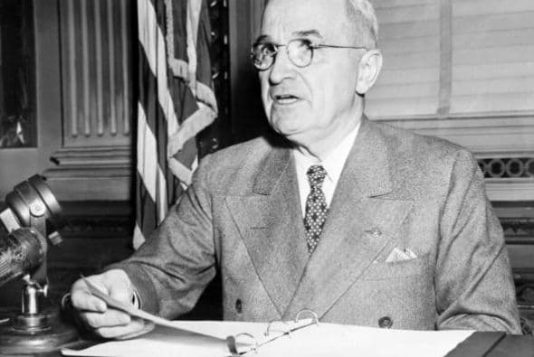 #33 Harry S. Truman. Mandato desde 12 de abril de 1945, hasta 20 de enero de 1953.