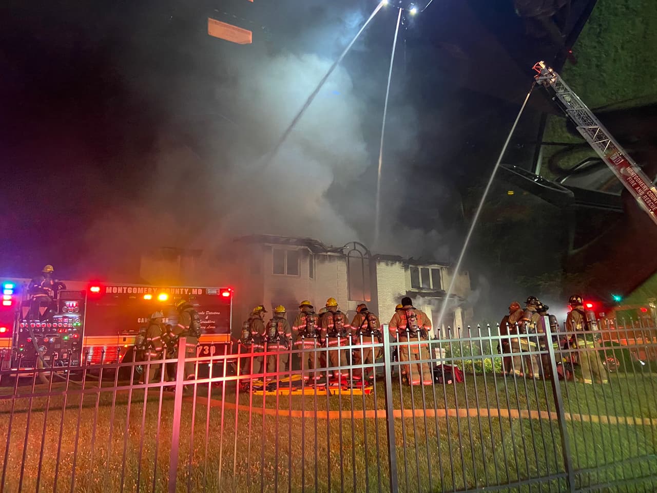 Así lo informó el Departamento de Bomberos y Rescate del Condado de Montgomery.