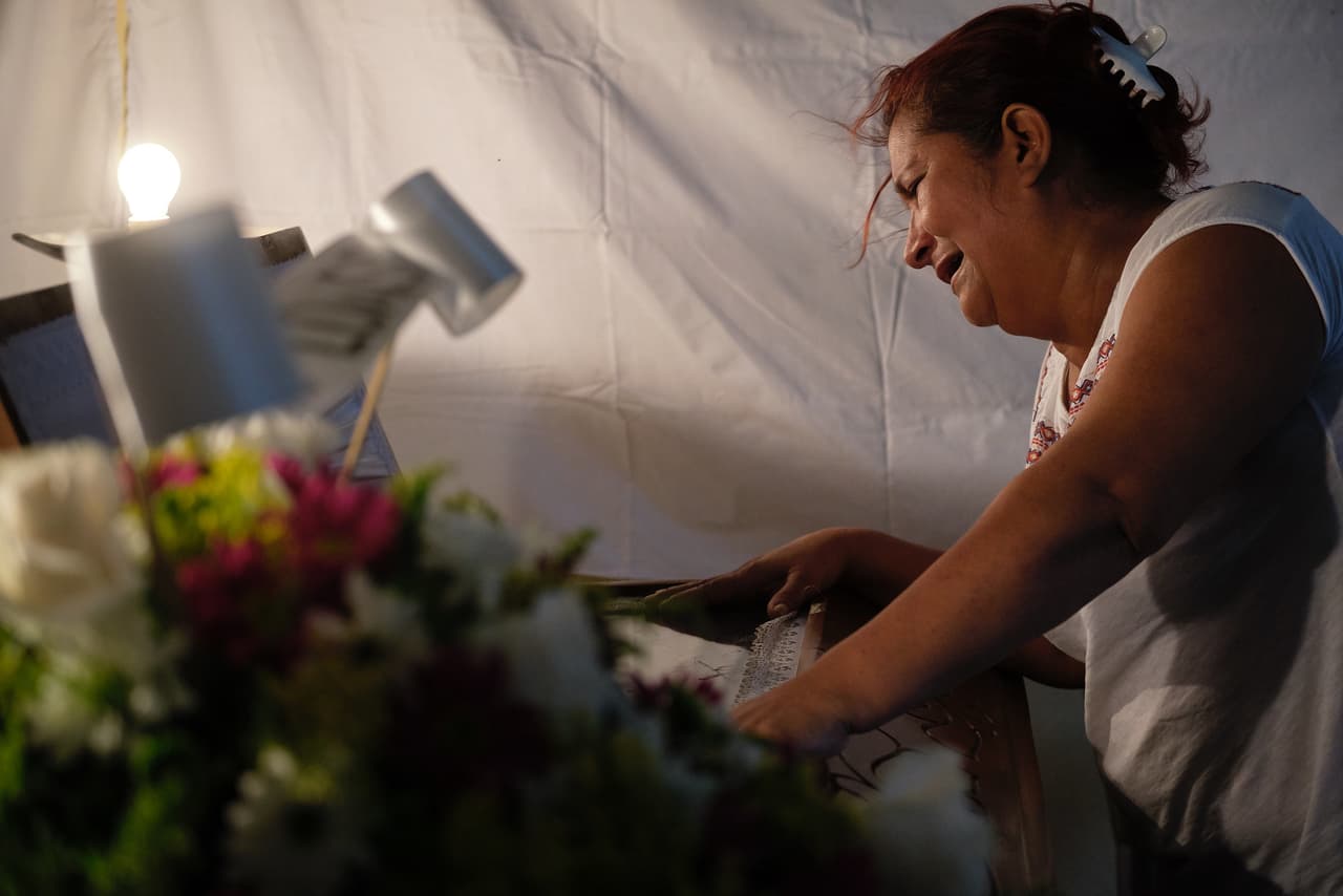 Aunque la represión en esta nueva etapa ha sido más brutal en las zonas rurales, también ha habido crímenes en las ciudades. Bryan Murillo fue asesinado por un comando de la policía de madrugada en la ciudad de León.
<br>