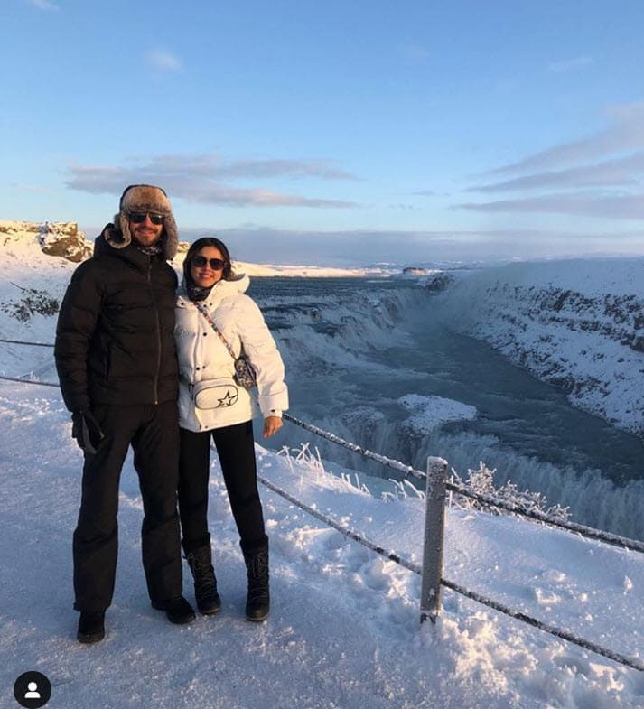 "La historia es muy chistosa, creo mucho en el destino y en las almas gemelas o en esa conexión increíble que puedes tener con muchas personas", contó. 
<br>