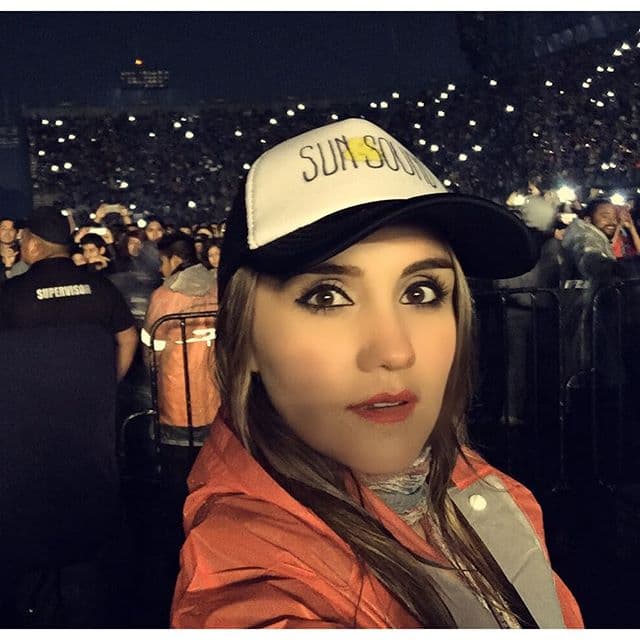 Por el momento la actriz se encuentra muy feliz con su novio, pero no han hablado de boda y no existe ningún plan de este tipo.