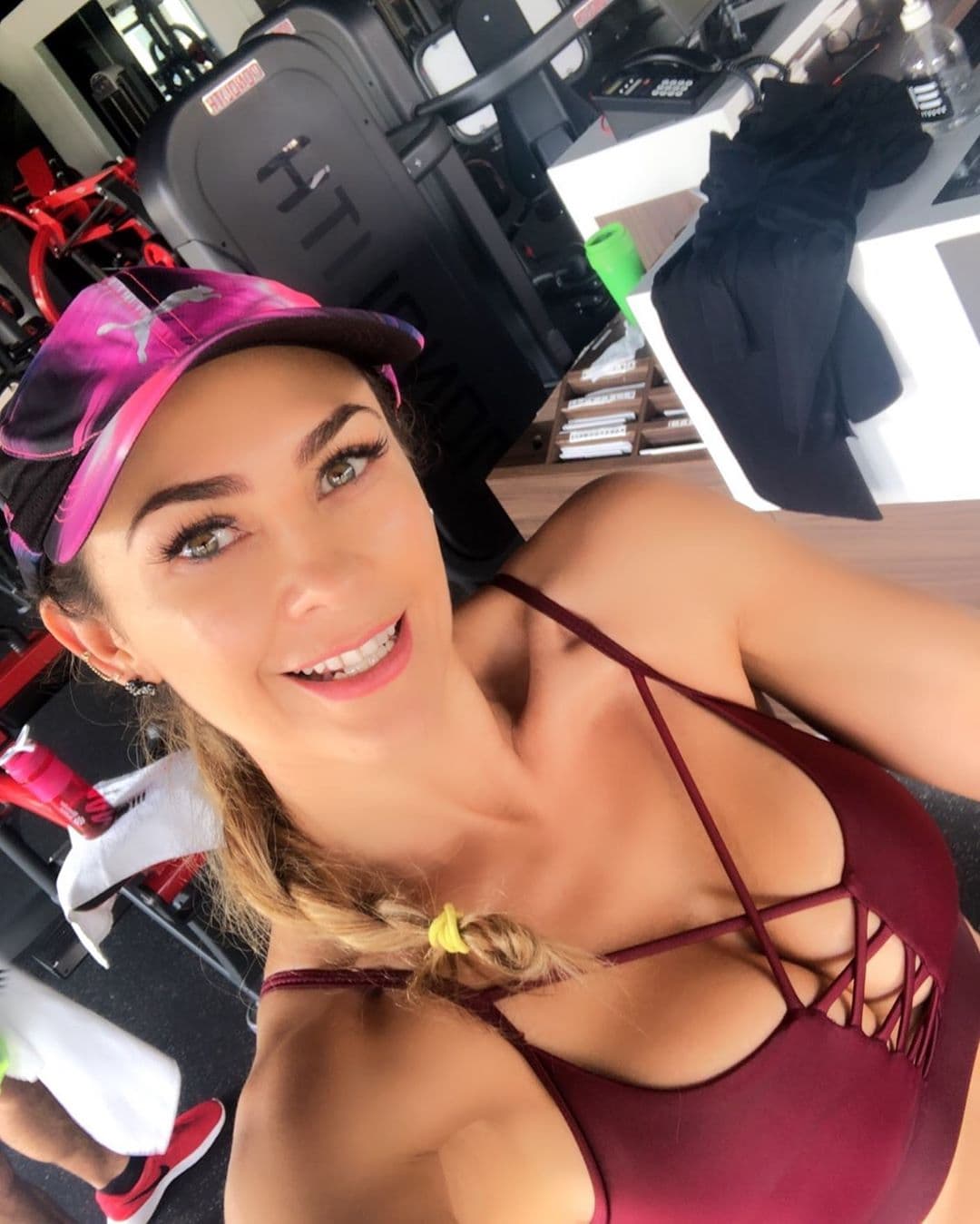 Hace unas semanas, la expareja de Luis Miguel reveló que ya tenía novio.