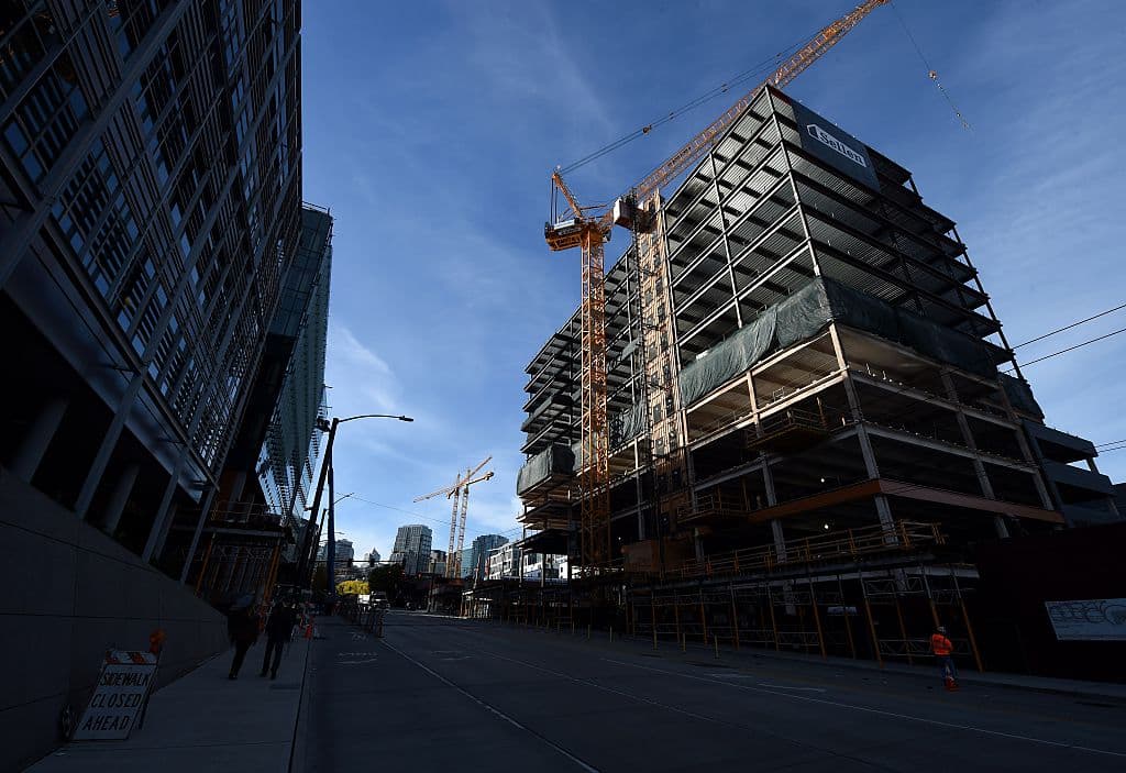 ¿Está preparada tu ciudad para darle techo a los 50,000 trabajadores que traerá Amazon?