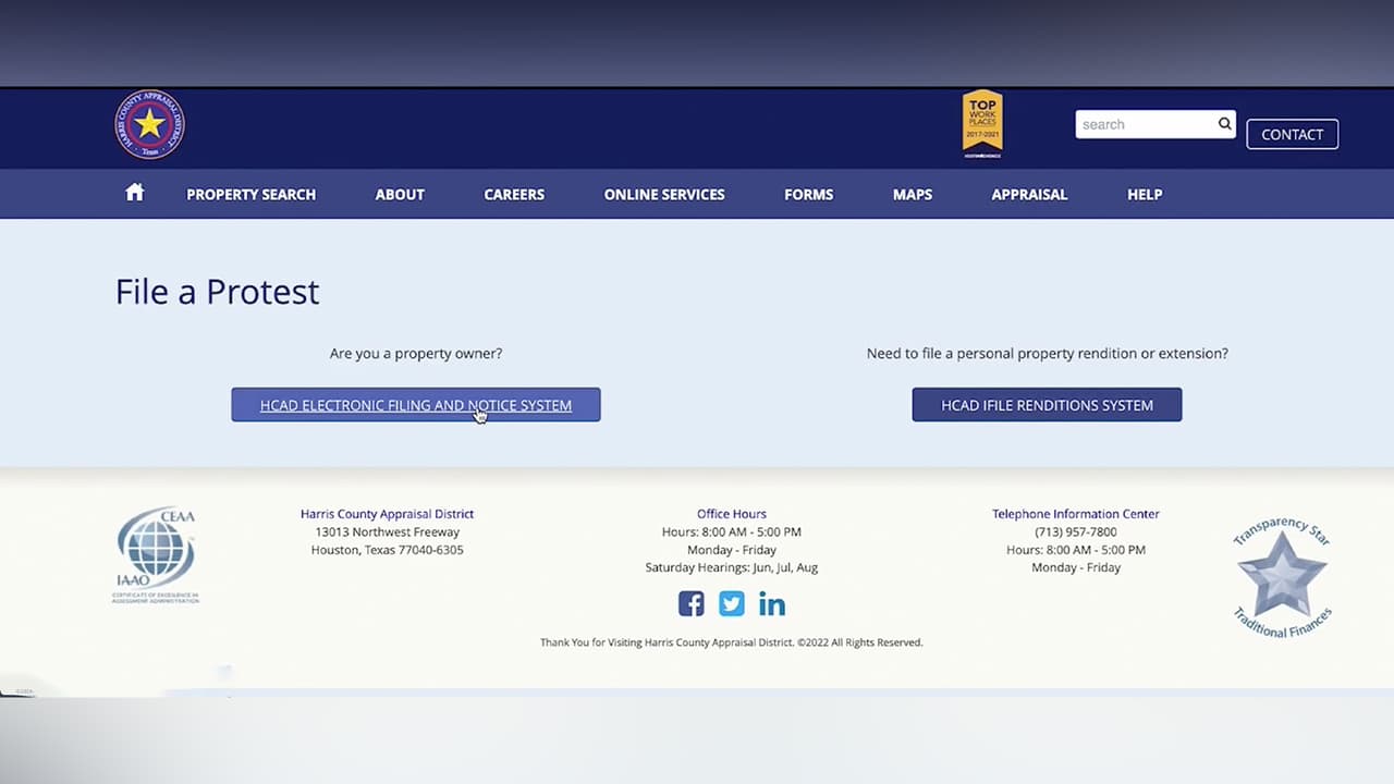 Empezando el mes de abril el condado Harris enviará por correo tu reporte personalizado donde verás si hay alguna exención y el valor actual de tu casa. Para más información puedes llamar al 713-957-7800.