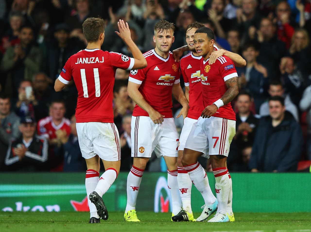 Depay lidera al United en ida de previa de 'Champions'; Lazio y Sporting en ventaja