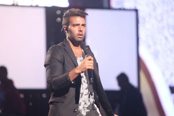 Estaba muy concentrado cantando. Seguro este jueves 17 de julio brillará como la estrella que es.