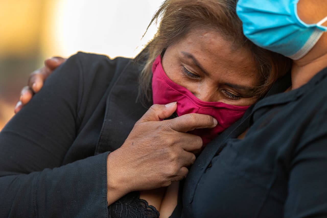 La familia del joven asegura que no tenía ninguna arma. Y que el joven tenía múltiples trabajos porque quería ahorrar dinero para retomar sus estudios y recibirse como enfermero y también para arreglar un auto que acababa de comprarse.