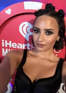 La cantante no perdió oportunidad para tomarse unas buenas selfies.