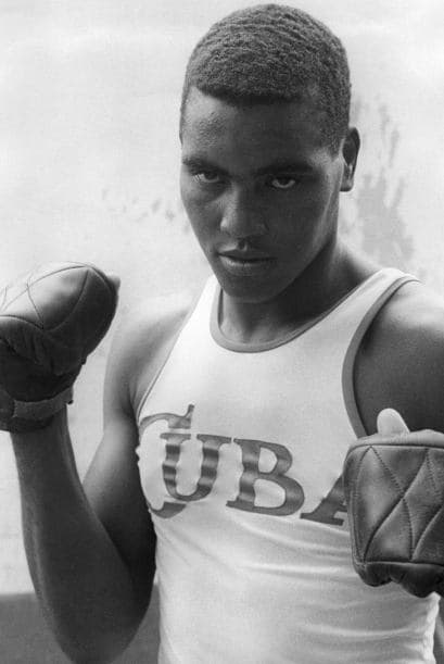 11 de junio. Teófilo Stevenson, 60 años de edad. Triple campeón olímpico de boxeo cubano (1972, 76 y 80).  Murió a causa de una cardiopatía isquémica.