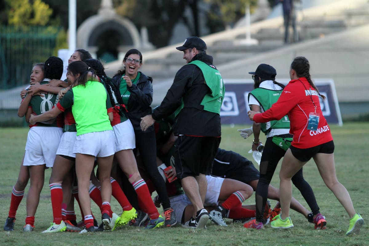 Rugby Femenil: La selección hizo historia al obtener por primera vez el pase a un Mundial en 2017 tras vencer 5-0 a Trinidad y Tobago.