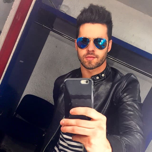 En 'Amores Verdaderos' (2012) se hizo odiar con su interpretación de Roy, un tenista muy engreído.