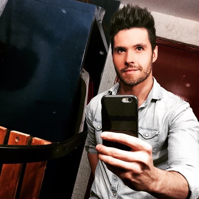 Se hizo cargo de los gastos hospitalarios y de esa manera los afectados "no levantaron cargos en su contra". 
<br>