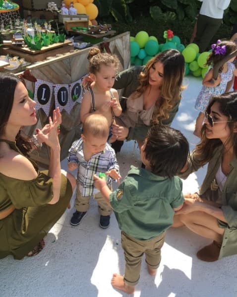 Alejandra Espinoza también se divirtió mucho con las ocurrencias de todos los peque babies.