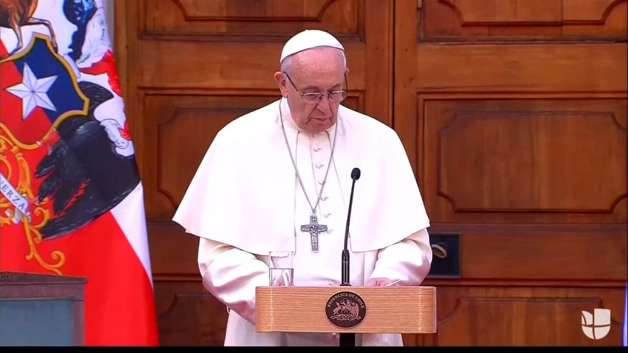 El papa pide perdón en Chile por el daño causado por sacerdotes pederastas en medio de protestas que exigen justicia