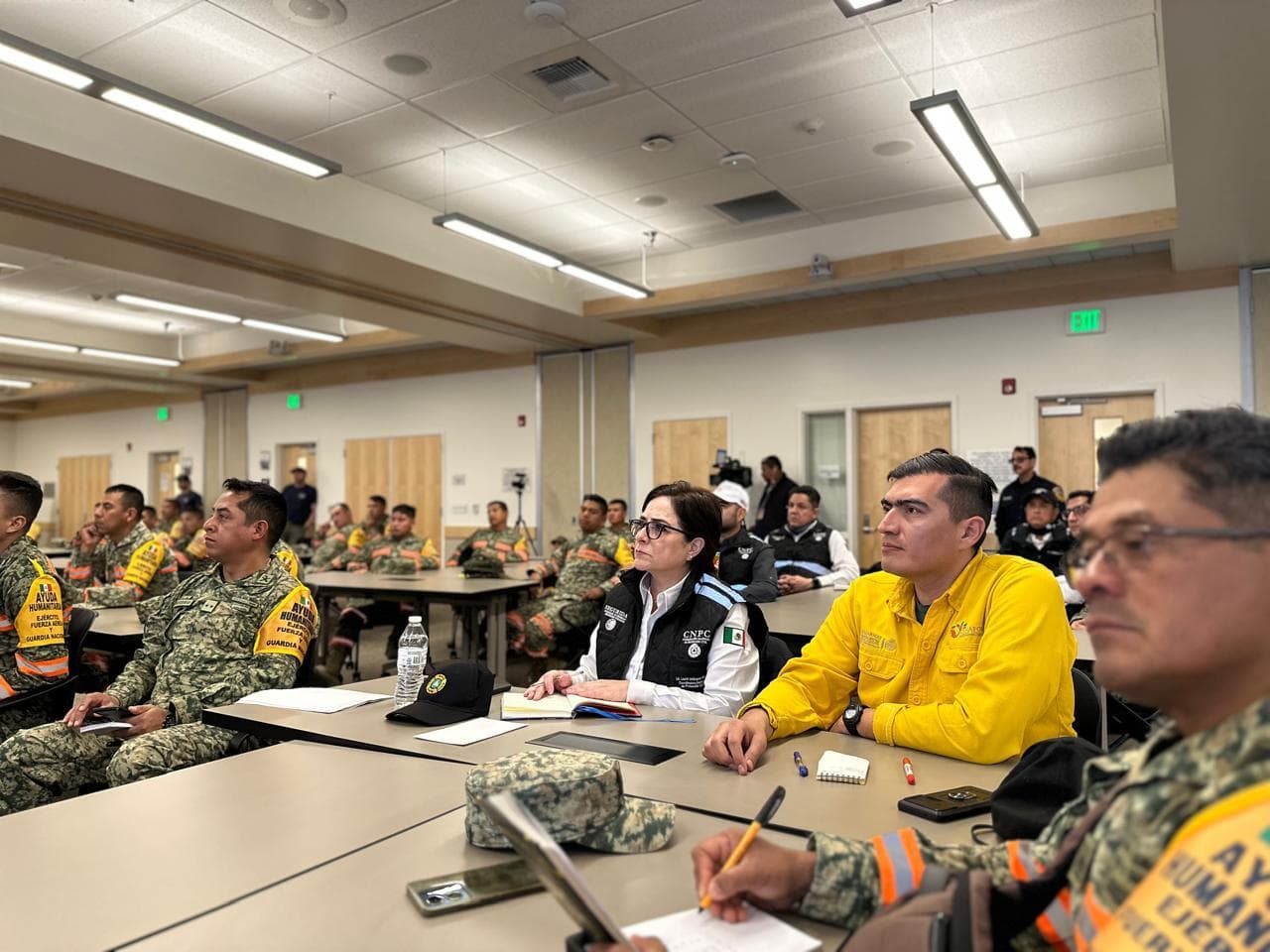 <b>Objetivo principal</b>
<br>La meta es controlar y mitigar el incendio de Palisades, reduciendo los riesgos para las comunidades cercanas.