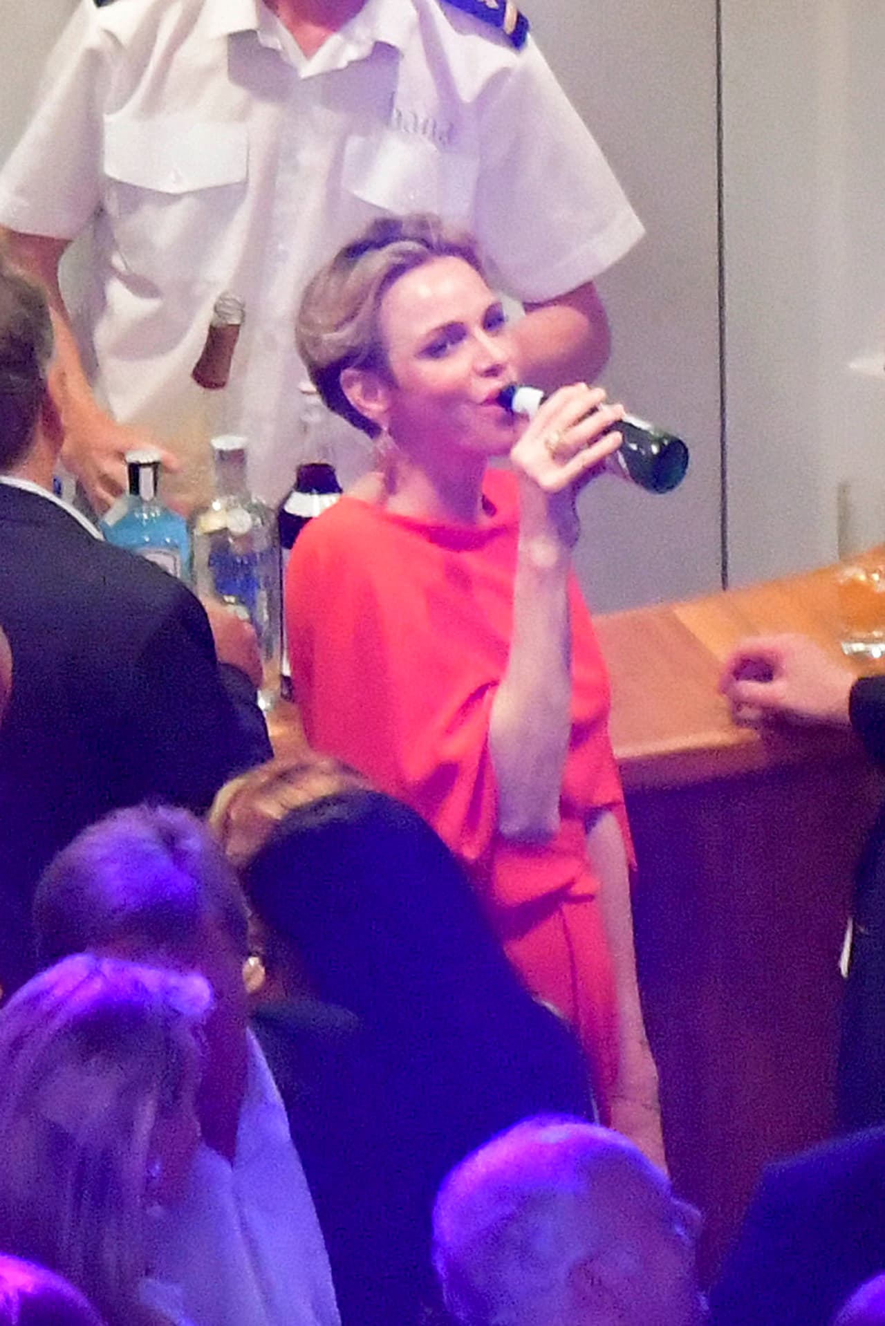 La princesa se "soltó el cabello" por una noche.