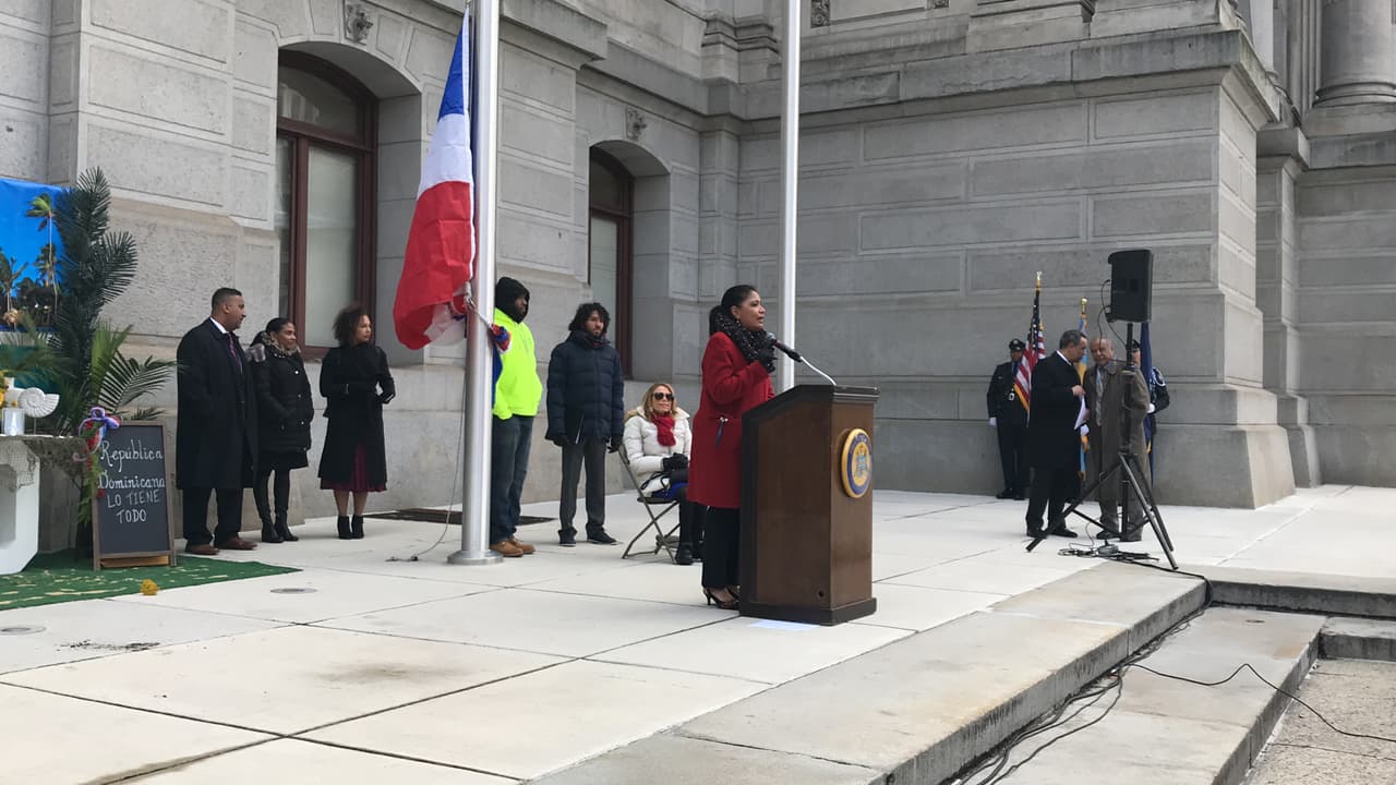 La concejal puertorriqueña, María Quiñones Sánchez felicito al pueblo dominicano por defender la democracia e hizo un llamado a la participación en las elecciones. 
<br>
<br>
<br>
