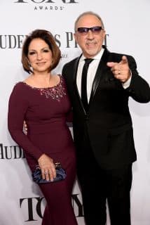 Gloria y Emilio Estefan donan $500 mil dólares para salvar el Marine Stadium
