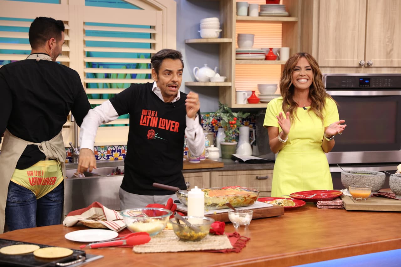 Derbez prefería bailar que caer en las tentaciones que le prepararon en Despierta América.