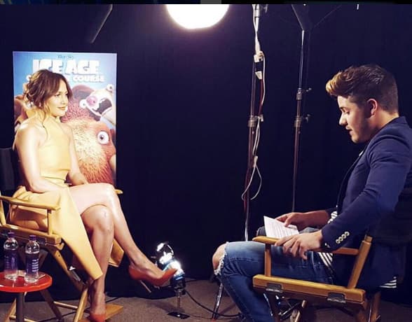 William Valdes: "& we meet again. Thank you @jlo x la entrevista". (Junio 20, 2016)