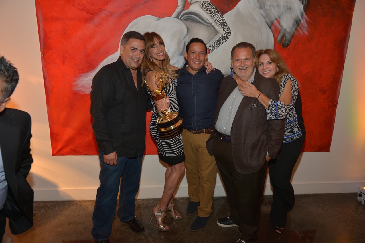 El equipo de El Gordo y la Flaca celebró a lo grande con una fiesta por el premio EMMY que ganaron. ¡Muchas felicidades!