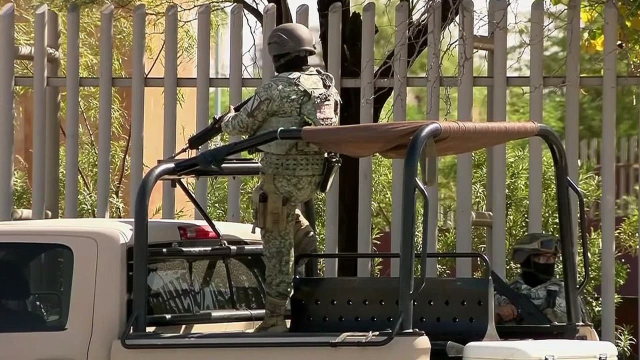 EEUU y México abordan la lucha contra el fentanilo mientras Mexicali sufre alerta de bomba