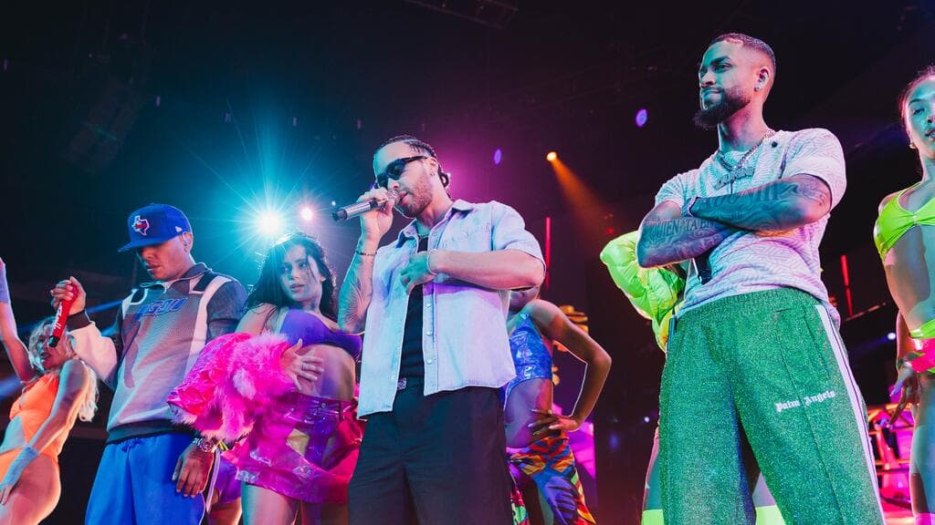 Prince Royce, Darell y DJ Adoni también dieron los toques finales antes de la gala de hoy.